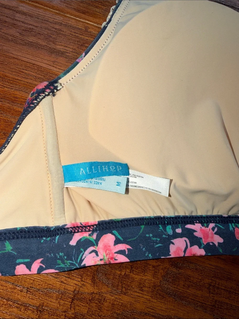 Allihop Floral Lace-Trim Bikini Top – Medium